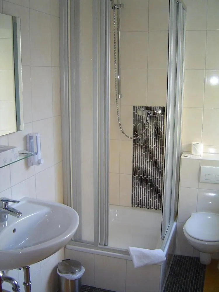 Hotel Petersburg Superior Düsseldorf 3*,  Deutschland